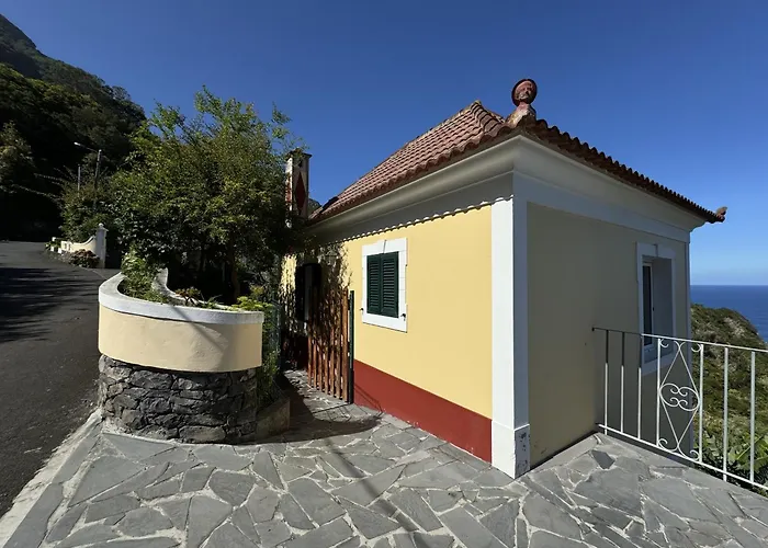 Quinta Hortensias * Arco de São Jorge